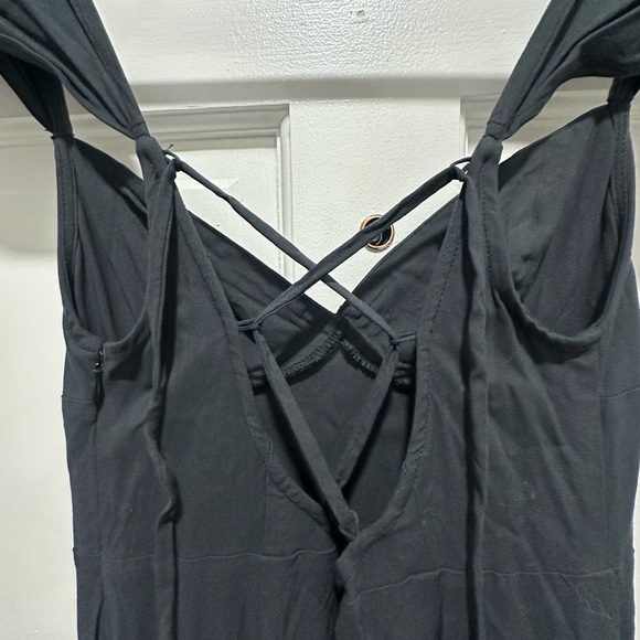 Urban Outfitters Dark Gray Siren Strappy Back Midi Dress
Size Small - Picture 5 of 9